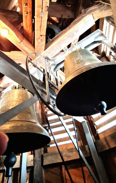 Blick in die Glockenstube der Kirche in Niederasphe
