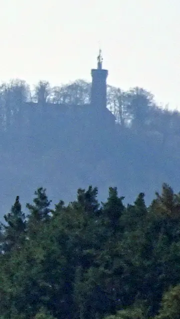 Wilhelm - Raabe - Turm (Ausschnittvergrößerung)