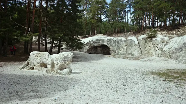 Große Sandsteinhöhle