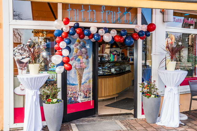 5 Jahre Eiscafé Tutti Frutti Friedberg (Bayern)  | Foto: FSeventfoto