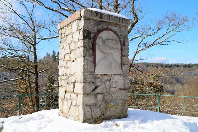 das Friedensdenkmal 