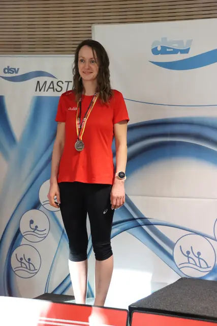 Herzlichen Glückwunsch Julia, zur Silbermedaille über 200 Meter Schmetterling!