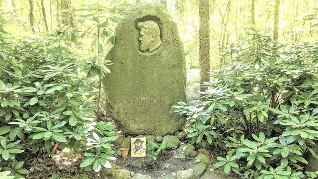 Das Grab von Heinrich Zille