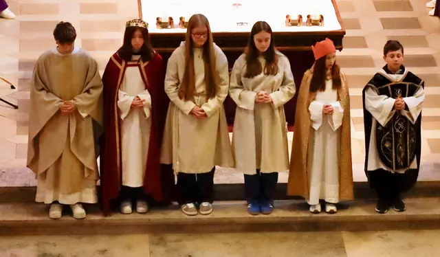 Jugendliche als Priester, König und Propheten