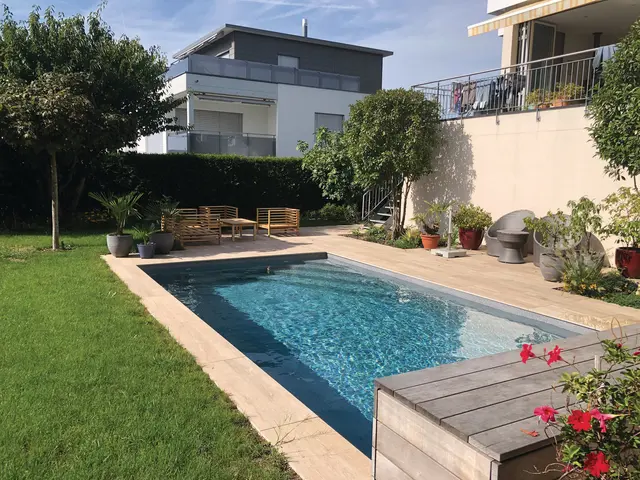 Aus trist wird traumhaft  | Foto: Vita Bad/Bundesverband Schwimmbad &amp; Wellness e.V./akz-o