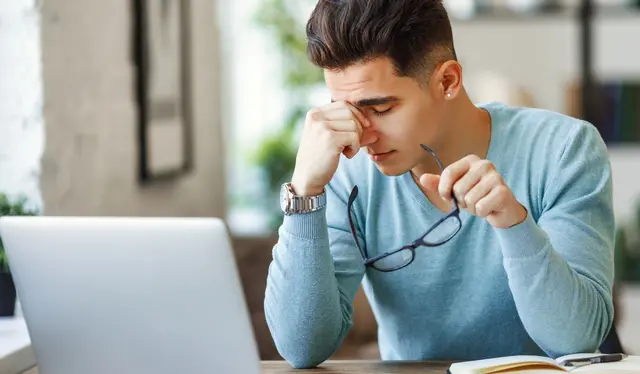 Zeitumstellung. Die einen merken sie kaum, für andere sind Müdigkeit und
Erschöpfung vorprogrammiert. | Foto: © PantherMedia / evgenyataman