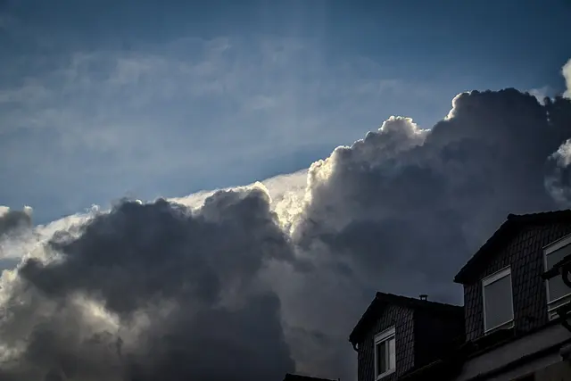 WolkenReich ( Einfach aus dem Fenster heraus fotografiert)  | Foto: Christoph Niersmann 
