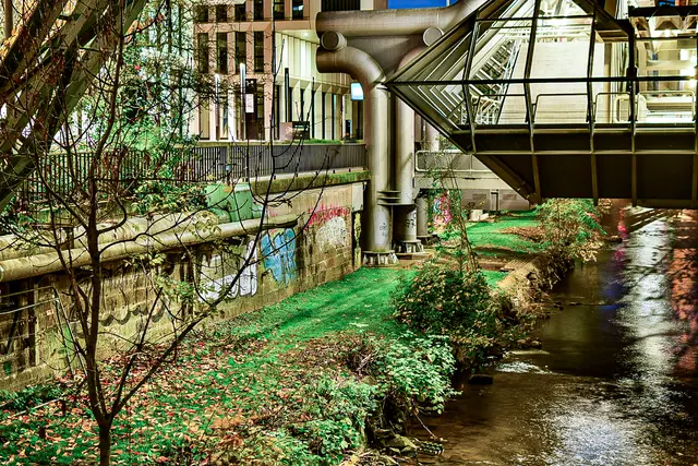 #Memories
Ein Dezemberabend an der Schwebebahn in Wuppertal | Foto: Christoph Niersmann 