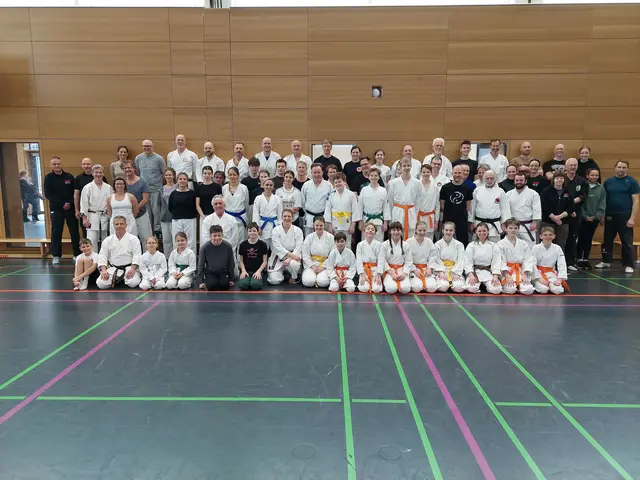 Referenten Jürgen Kestner, Andreas Springer, Rudi Russ (linker Bildrand),  Teilnehmer