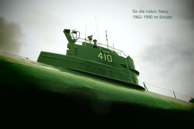 Das U-Boot steht als Monument Kapal Selam seit 1998. hochgeladen von Katrin Fischbach