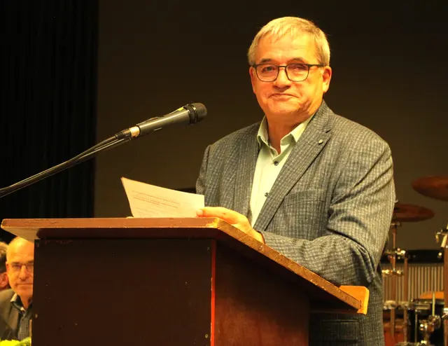 Vorsitzender Josef Foag berichtete über das engagierte Vereinsleben. | Foto: Peter Heider