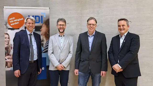 Im Bild v.l.n.r.: Georg Muschik, Stefan Knobloch, Michael Briegel, Christian Könitzer | Foto: Prof. Dr.-Ing. Neven Majic