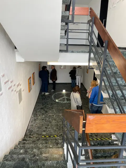 Viel Ausstellungsfläche - das ehemalige Treppenhaus der Firmengebäude des Unternehmens LUDWIG dient heute  als Ausstellungslokation des Duisburger Kulturbüros. | Foto: Andreas Ingramm, AIRL-Lab KKRR
