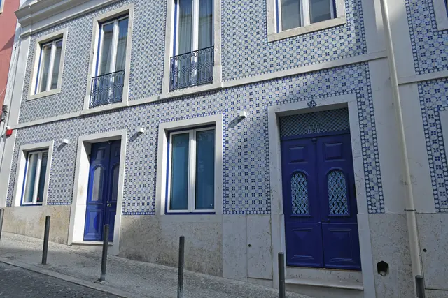 Lissabon: Fliesen an der Fassade