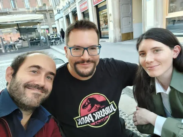 DJ Dominik Wachta &amp; friends (Mitte) hat mit dem dänischen Sänger Jasper Mølby DIE Hymne zum Drama um den gestrandeten Wal Timmy geliefert | Foto: privat