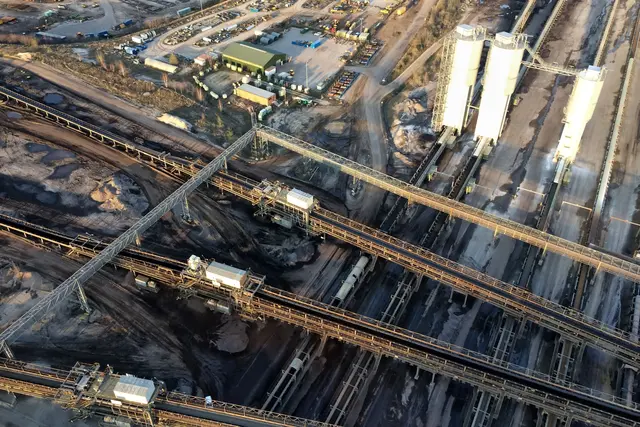 Eine eigene Welt: der Braunkohle-Tagebau | Foto: copyright Margot Klütsch