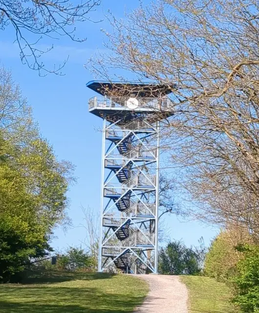 Aussichtsturm an der Sechs-Seen-Platte | Foto: Astrid Günther