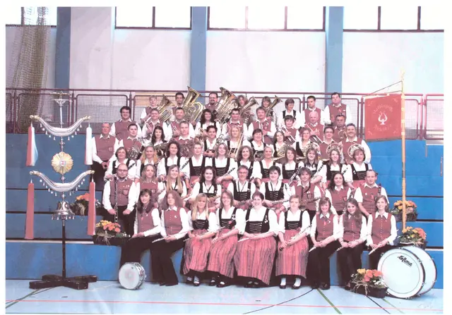 Gruppenfoto Stadtkapelle ca. 2007 | Foto: Stadtkapelle Neusäß e.V.