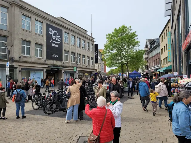 Bilder Schepers / Gelungener Start in den Frühling: Stadtfest begeistert Besucher in Wesel