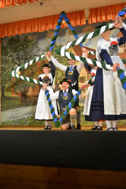 Foto: Tradition im Rampenlicht: Heimatabend der D’Lechauer überzeugt