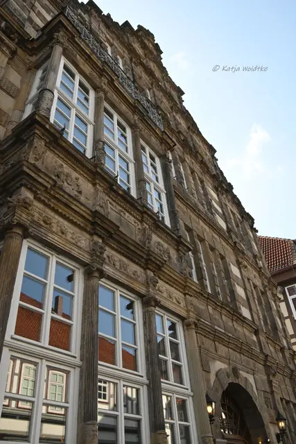 Hameln entdecken (Foto: Katja Woidtke)

Quer durch die Osterstraße in Hameln - Rattenfängerhaus | Foto: Katja Woidtke