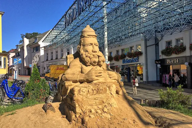 Heringsdorf: Kaiser Wilhelm aus Sand gebaut | Foto: copyright Margot Klütsch