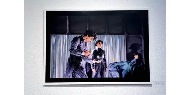 Titel: Aufführung „Charly“. Ballett des Staatstheater Augsburg, Foto: Michael May

Bild aus Artikel: „Fotografie Ausstellung – Tanz. Tanzmomente 2.0 – Fotografie – Ausstellung im Parktheater Iserlohn“ in Myheimat.