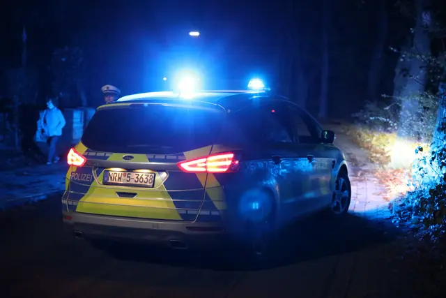 Bild Schepers / Verkehrsunfall auf der A3 bei Hamminkeln - Zwei Menschen schwer verletzt