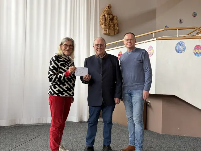 Von links: Inge Minich, Hubert Kreutmayr, Konrad Schwegler | Foto: Antonia Wendl