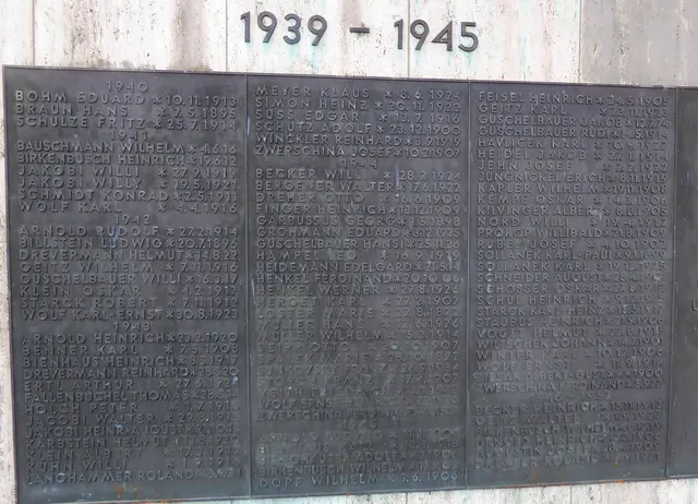 1939 - 1945.