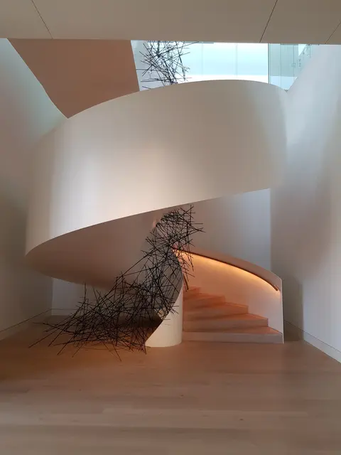 "Stiller Aufstieg" von Victor Breuer - Floristmeister, Palastblühen 2026 im Kunstpalast in Düsseldorf