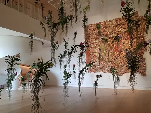 "Himmelsgarten" von Tino Hoogeterp und Team, Blumenhaus am Hofgarten, Palastblühen 2026 im Kunstpalast in Düsseldorf
