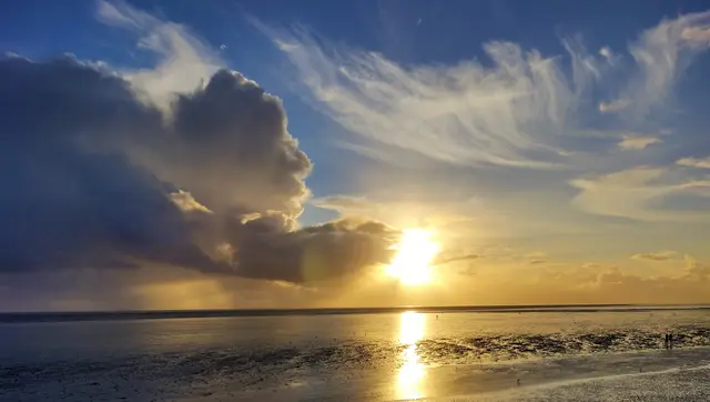 Sonnenuntergang Familienlagune: "Der Sonnenanbeter" | Foto: ©Rainer Bresslein - Wattenscheid