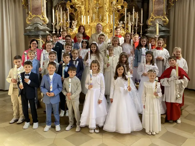 Kommunionkinder in Aichach
