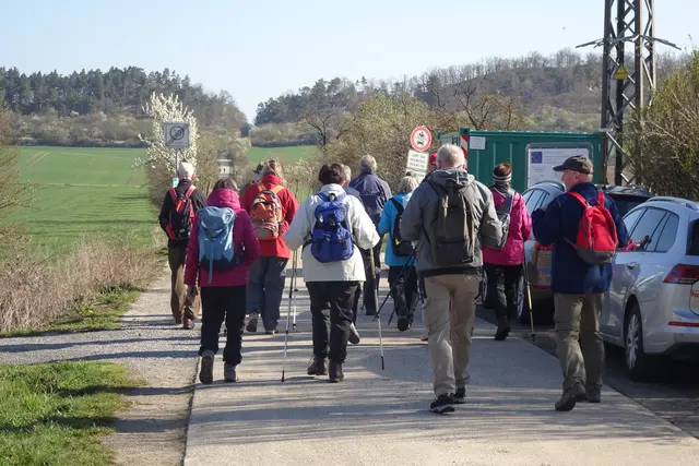 Auf dem Weg zum Weinberg /Schusterberg