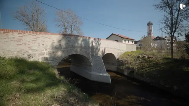Preisträger 2025: Die Reichsbrücke in Kammlach (Gemeinde Kammlach) | Foto: Marco Kleebauer