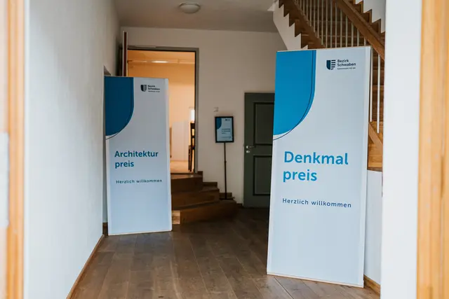 Jedes Jahr verleiht der Bezirk Schwaben seinen Architekturpreis sowie seinen Denkmalpreis. | Foto: Tobias Atzkern