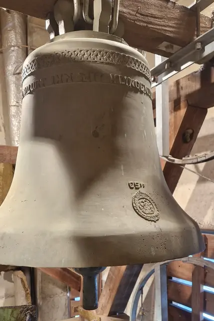 Glocke 4
Inschrift:
LOBT IHN MIT HELLEN ZIMBELN/ LOBT IHN MIT KLINGENDEN ZIMBELN !
HEDWIG
Bad LAASPHE 1989