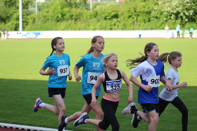 800 Meter Lauf der Schülerinnen 