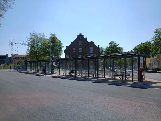 Busbahnhof in Rees | Foto: Siegmund Walter, 21.04.2026, 13,54 Uhr