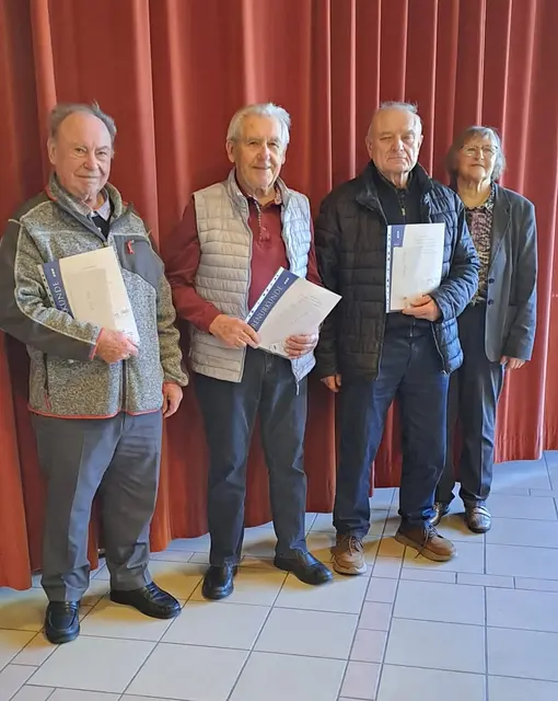 (v.l.) Peter Röger, Walter Schnell, Manfred Behringer, Anne Lippert | Foto: VdK-OV Donaualtheim-Hausen