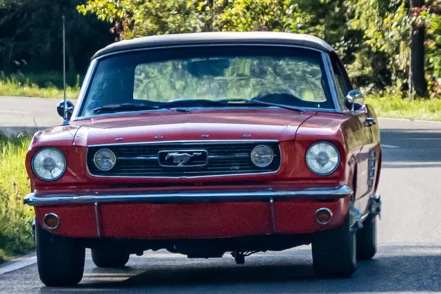 Ford Mustang produziert von 1965 bis 1966
