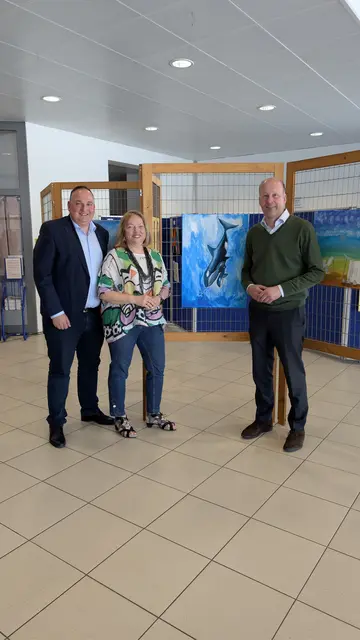 Simon Schropp; Bürgermeister, Stella Roseto; Kunstkreis Lechfeld, Martin Sailer; Landrat | Foto: (c) Kunstkreis Lechfeld