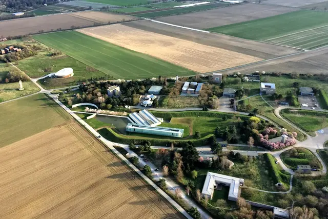 Raketenstation Hombroich mit Langen Foundation  | Foto: copyright Margot Klütsch