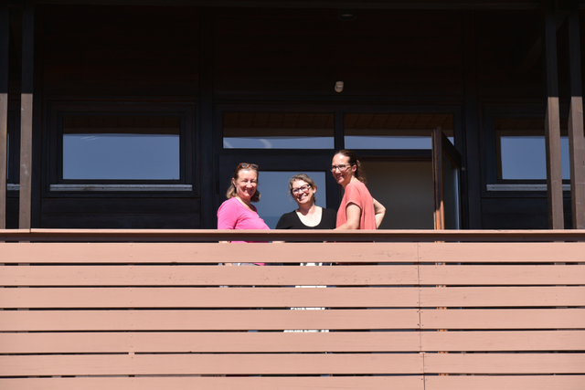 Angelika Scheich (l.) und ihr Kassen-Team. | Foto: Hans Jörg Lauer
