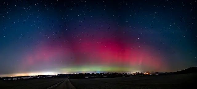 Polarlichter über Augsburg, Friedberg und Ottmaring im Januar 2026.