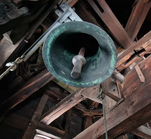 Alte Glocke der Hospitalkirche Biedenkopf, vermutlich aus dem 16. Jhd.