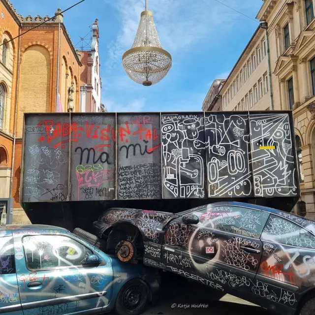 Hannover entdecken (Foto: Katja Woidtke)

"Crash Pipe" von Florentina Holzinger in der Sophienstraße Hannover | Foto: Katja Woidtke