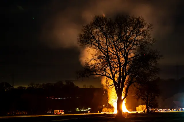 Osterfeuer.
