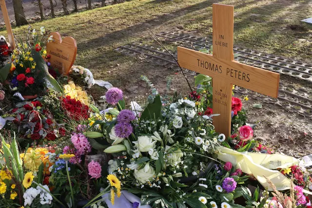 Man konnte es nicht wirklich glauben: Pfarrer Thomas Peters lebt nicht mehr.